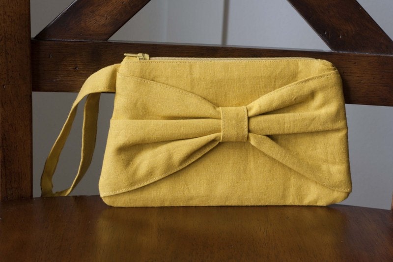 Bow Clutch, Mustard