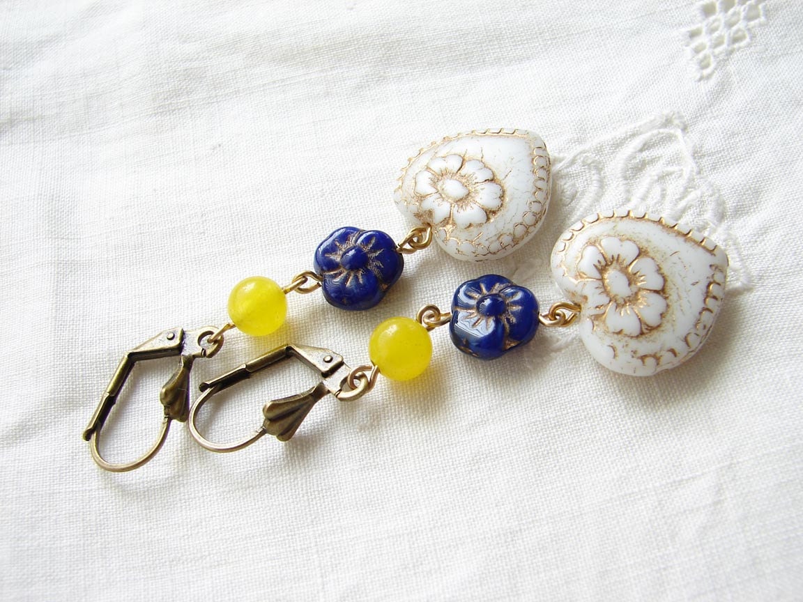 White Heart Earrings. Czech and Yellow Jade Beads. French Country Color. Shabby Chic