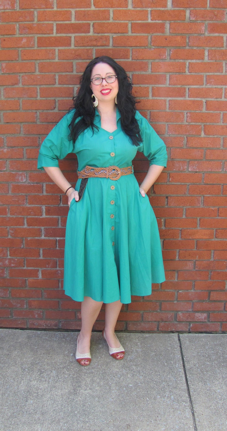 Vintage Green/ Teal Classic Shirtdress with Pockets// 1970s Green Day Dress
