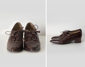 Vintage chocolate brown stuart weitzman oxford shoes