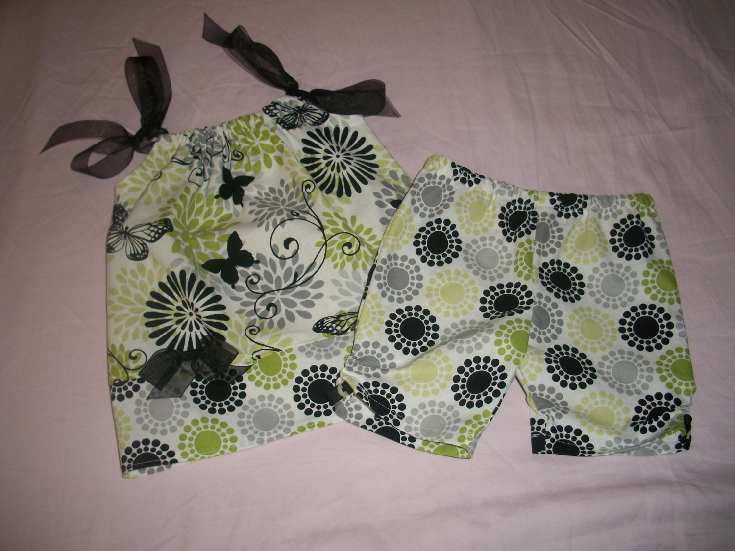 Infant or Toddler Girl's Play Set  Top and Capri Pants Custom Made, available in sizes 0 - 18 Months and 1 - 5T  Spring Summer