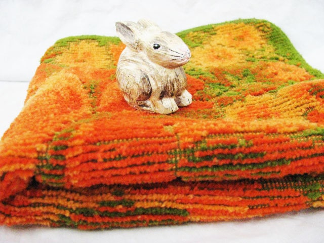 Fun Vintage Hand Towel Washcloth Fieldcrest-RETRO Boho MOD Hippie-Orange Avocado-Made USA-Like New & Fluffy 1960's 1970's