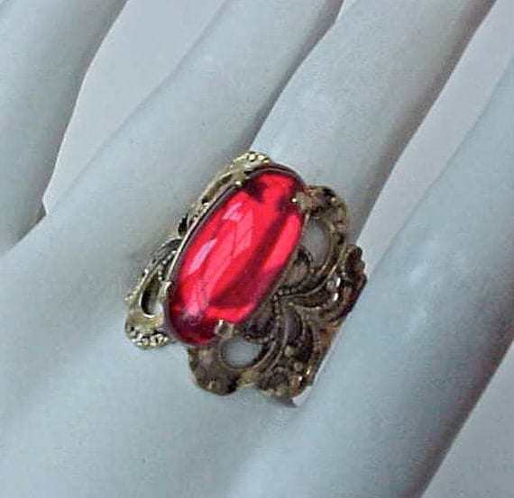 Beautiful 1960's Brass Ring with Large Crimson Stone