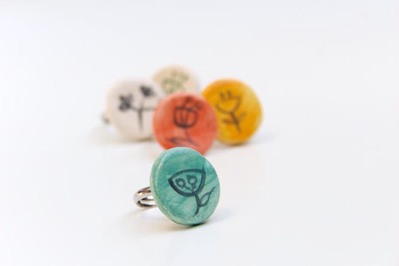 Mod Flower Ring- Peacock Green and Black