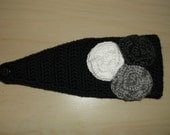 Crochet Flowers Earwarmer Headwrap Headband - Black with white grey dark grey rosettes - Fits girls teens adults  Perfect for winter or gift