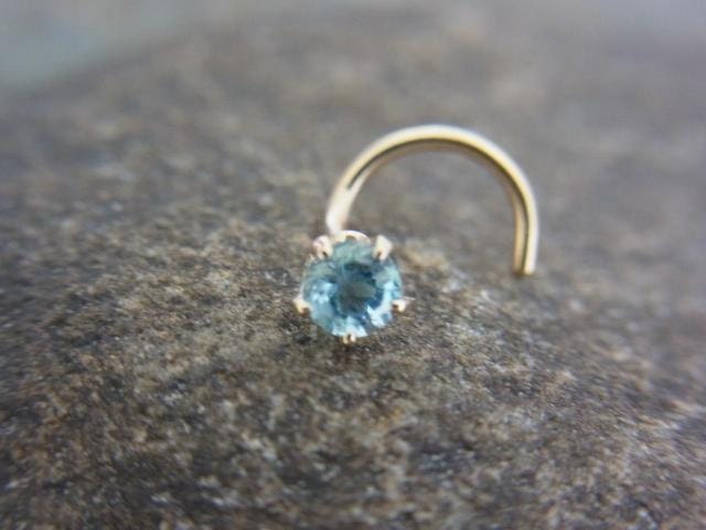 14k solid gold with Genuine Blue Topaz claw setting nose screw