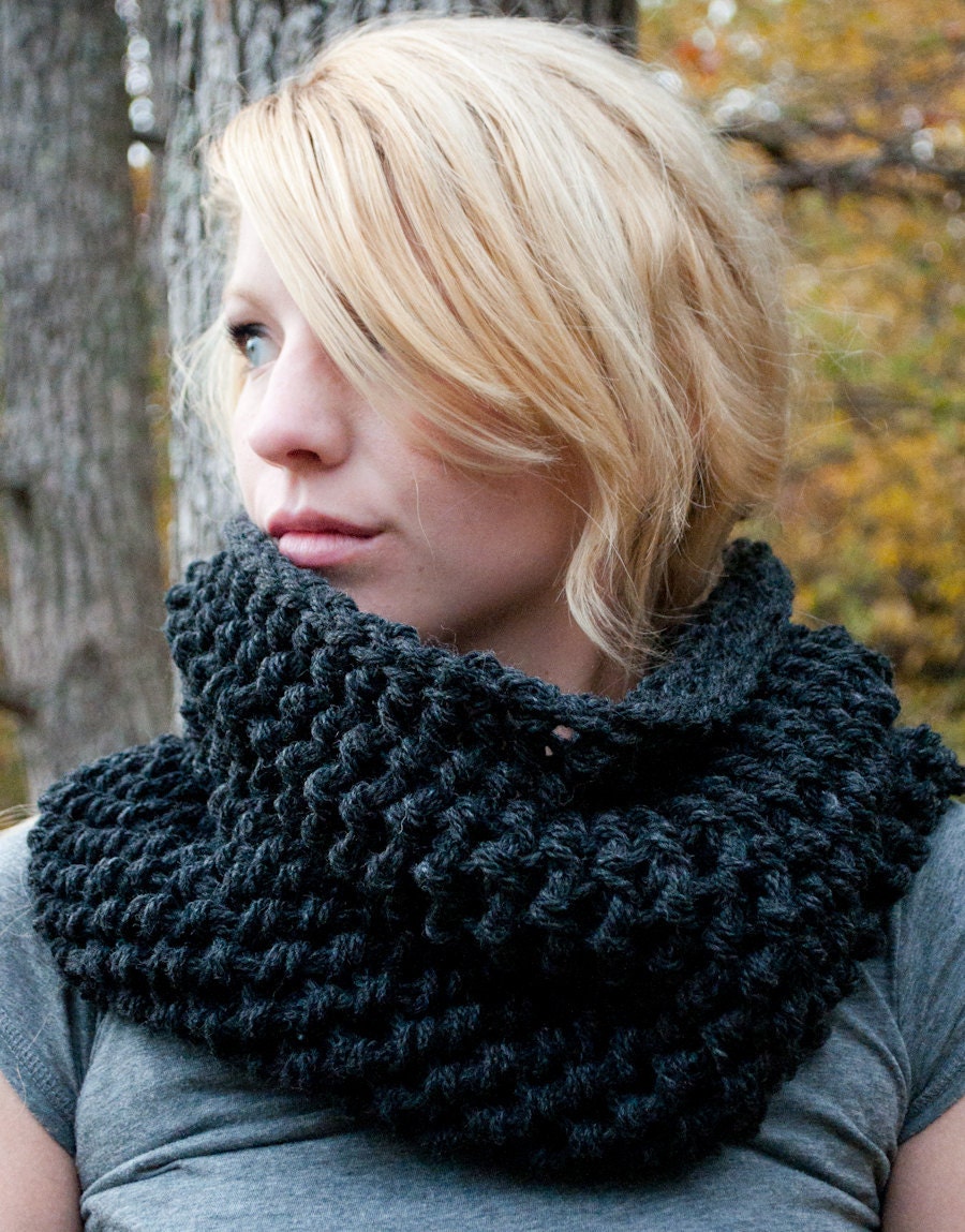 The Chunky Cowl Neckwarmer  Scarf - Charcoal - Wool Blend