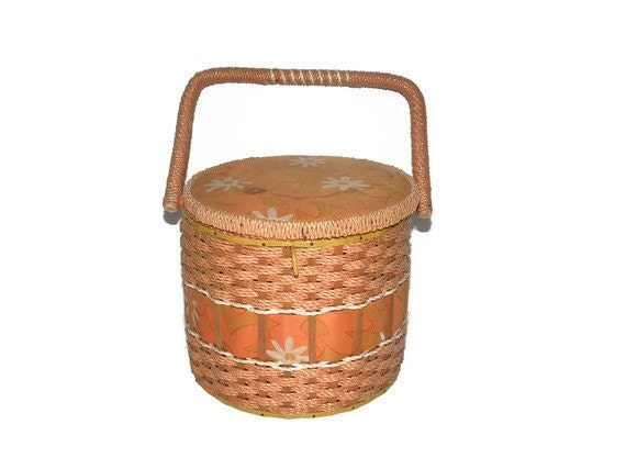 Vintage wicker sewing basket in orange and peach - TouchingThePast