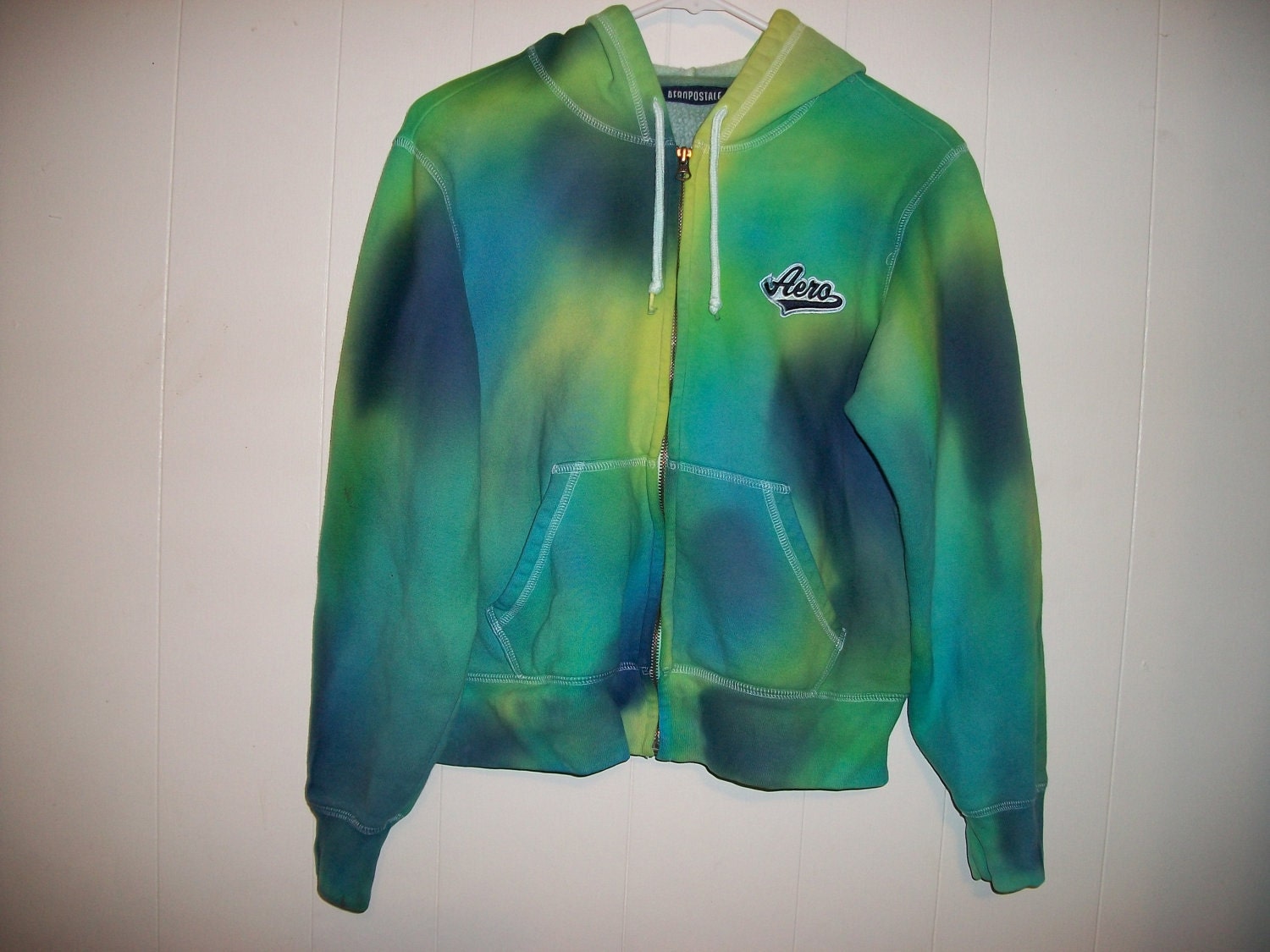 Hand-dyed hoodie, size M