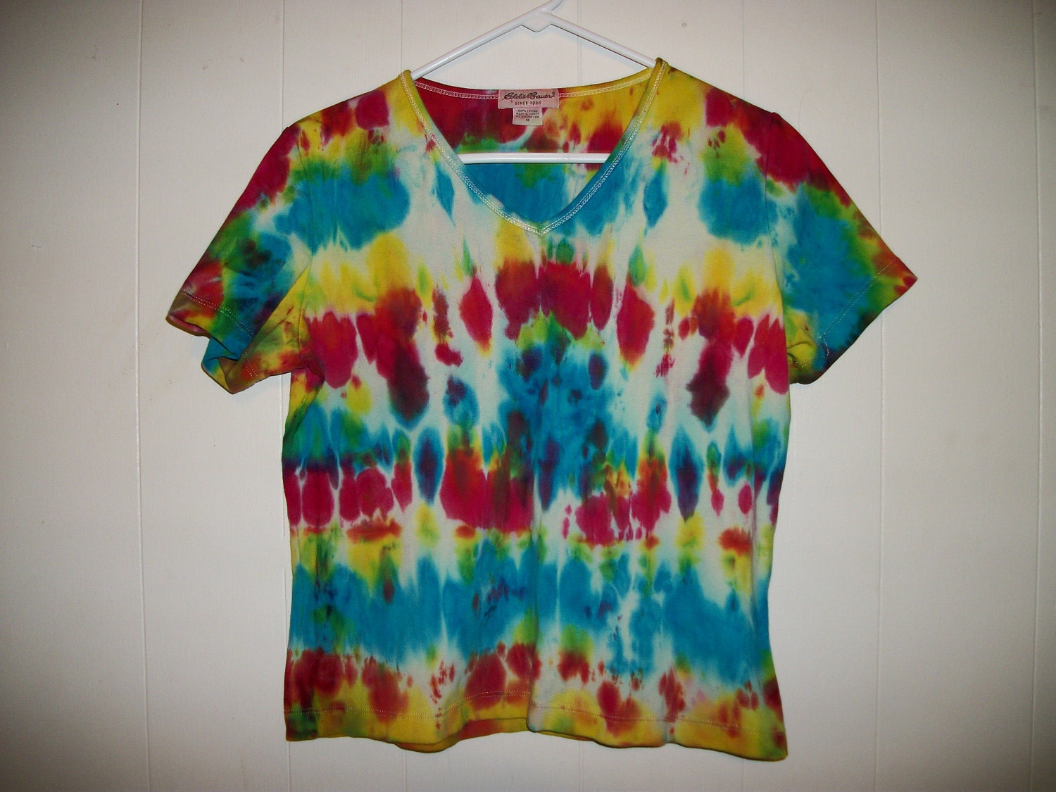 Tiedye v-neck tee shirt