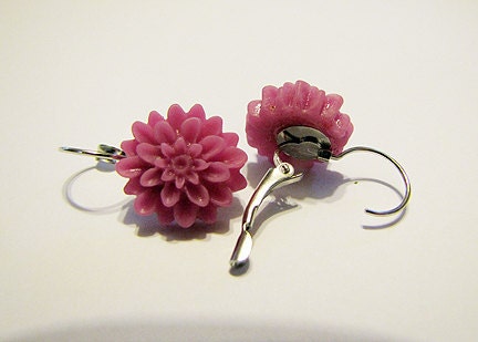 Earrings Lavender Purple Mums Lever back