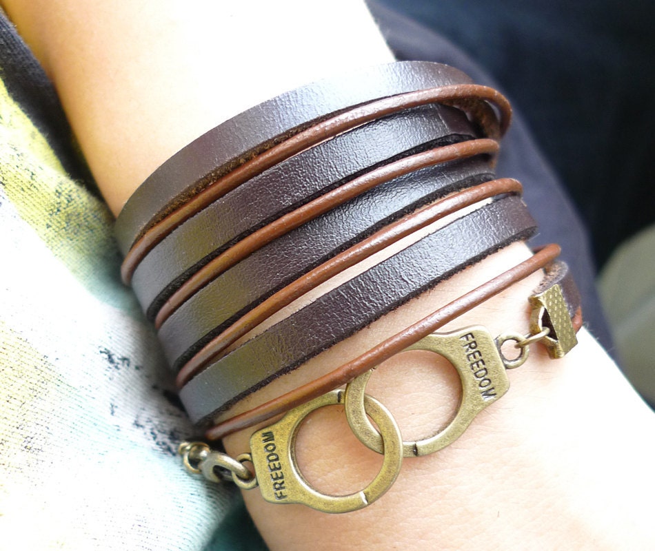 5 circles Brown Leather Wrap With Copper Handcuffs Buckle Charm Bracelet