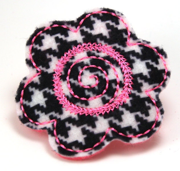 Flower  - Jumbo - Felt Snap Barrette Hair Clips - Black White Houndstooth and Hot Pink