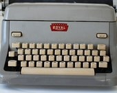 VIntage Royal Typewriter, Mid Century Movie Props, Gift For Writer, VIntage Office Supplies For Executive, ROYAL MANUAL Typewriter