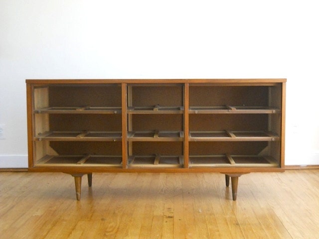 1960's Dresser, Mid Century Furniture, Mad Men Home Decor, VIntage Furniture, Husband WIfe, Fashion Trend Johnson Carper,  1960 Movie Prop