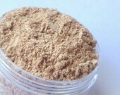 Mineral Foundation - Light - Vegan - Full Coverage - 20 gram jar - Brush Included