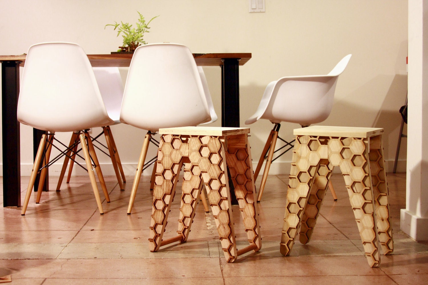 Lil' Honey Stool- Lite