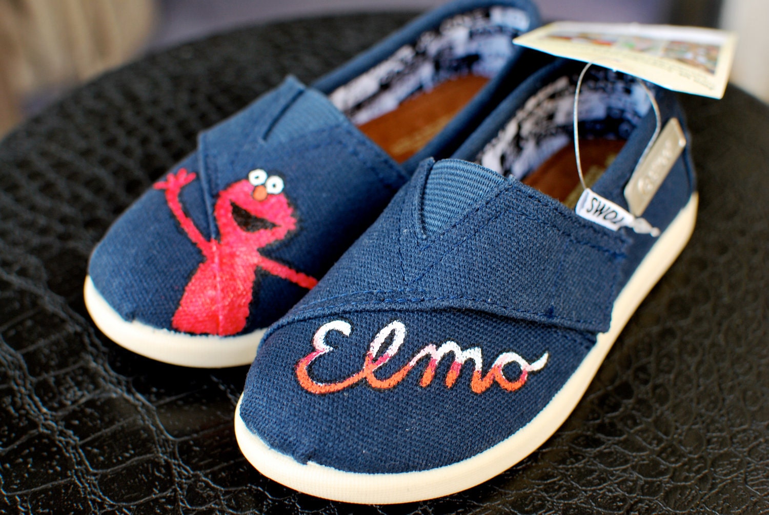 Elmo TINY TOMS