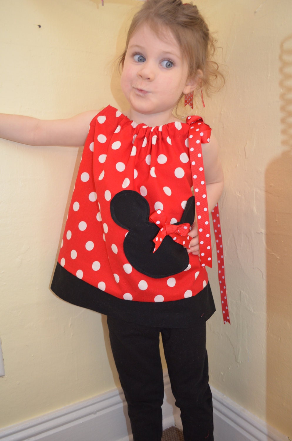 Minnie Mouse Dress, Pillowcase Dress or Top with Matching Ponytail streamers or Hair Bow.