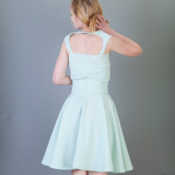 New 50s Madmen Vintage Style Light Green Open Back Garden Dress