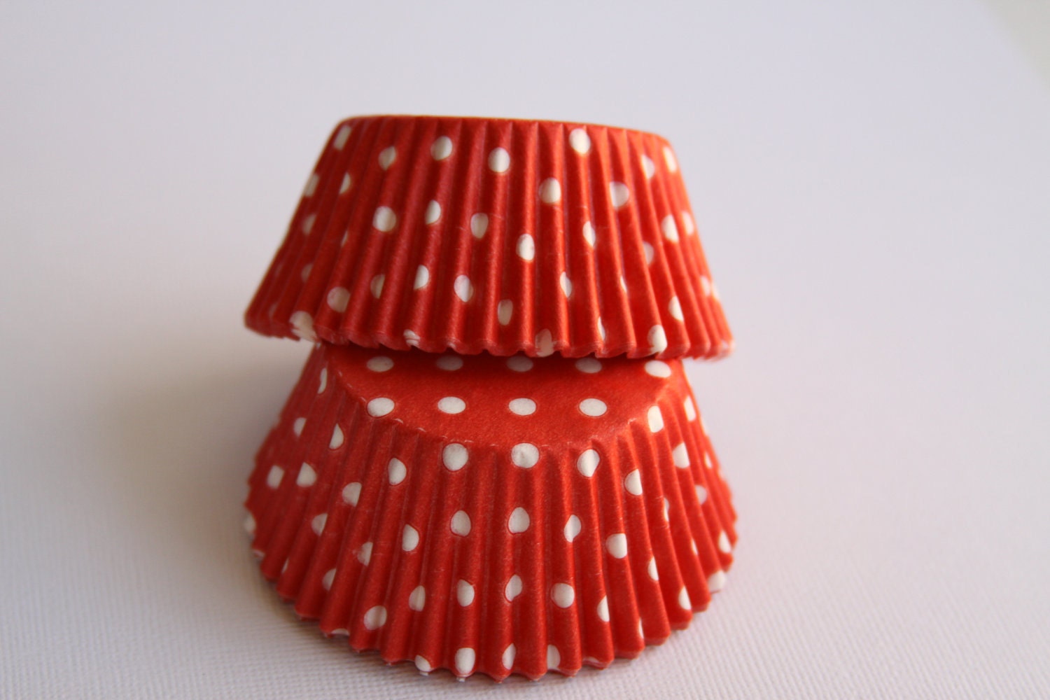 50 Red and White Polka Dot Baking Liners Il_570xn