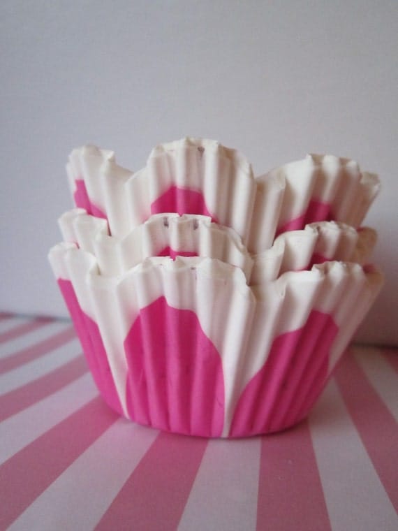 50 Pink Tulip Flower Standard Baking Liner Il_570xn