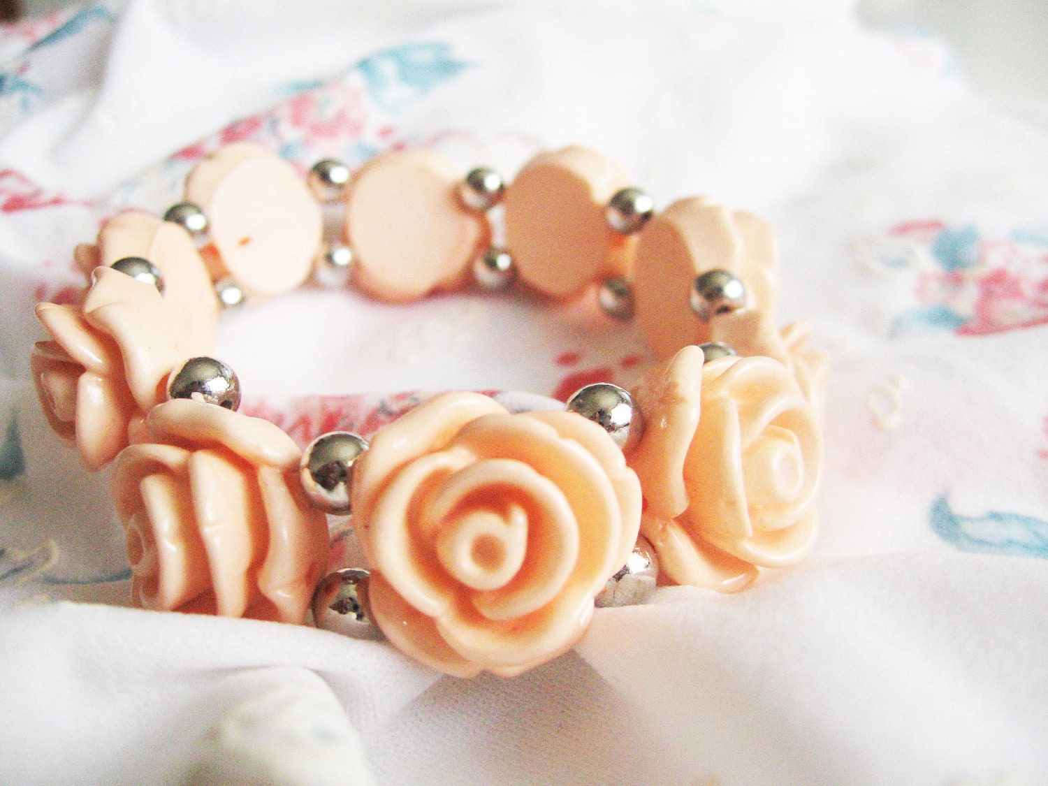Roses romantic flower bracelet- pale pink color-  nude combo roses beads shabby chic