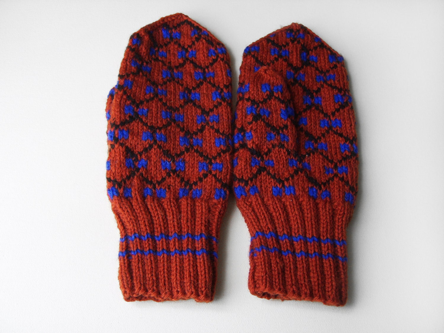 Hand Knitted Mittens - Red, Size Large - UnlimitedCraftworks