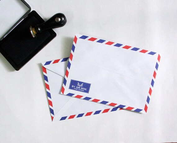 Set of 20 Vintage Style AirMail /Par Avion Envelopes, size 4.5 x 6.3 inches, for postcard, crafts - plus FREE Vintage Stamps