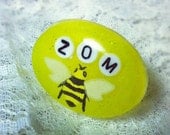 Zom Bee Toxic Yellow Zombie Resin Ring