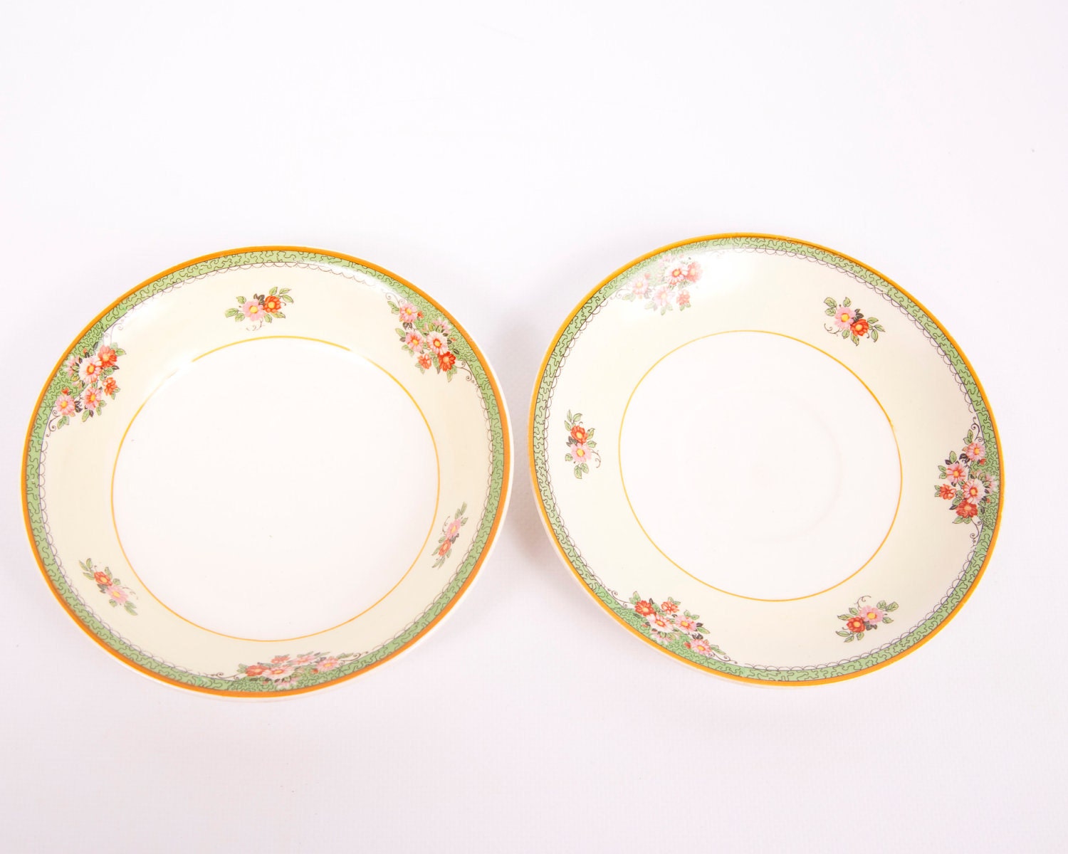 Vintage Fruit Bowls J&G Meakin England SOL Backstamp Set of 2 Porcelain