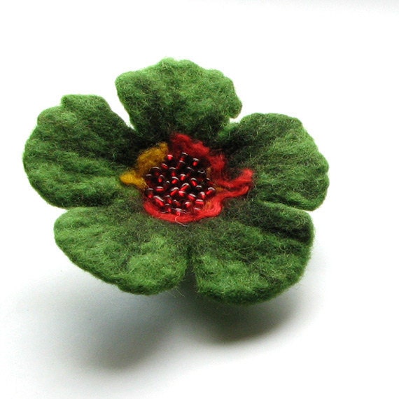 Felt brooch - Felted flower brooch - Hand felted flower brooch -  green brooch - Gift for her - Unique gift - Gift ideas - Holiday gift