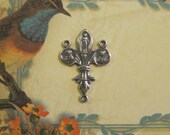 Sterling Silver Miraculous Madonna & Fleur de Lis Rosary Center