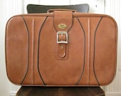 Park Vista Vintage Suitcase