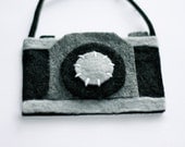 Felt Canon/Nikon Camera Ornament or Gift Embellishment