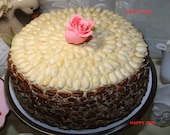 Vegan gluten free vanilla raspberry buttercream cake, love, animal free cruelty,no eggs,no dairy.