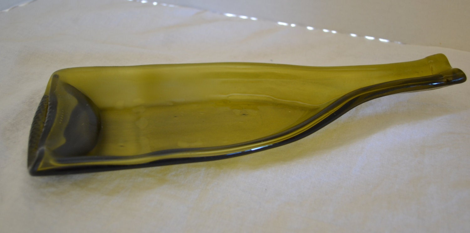 Amber wine bottle appetizer/snack serving dish tray cheese