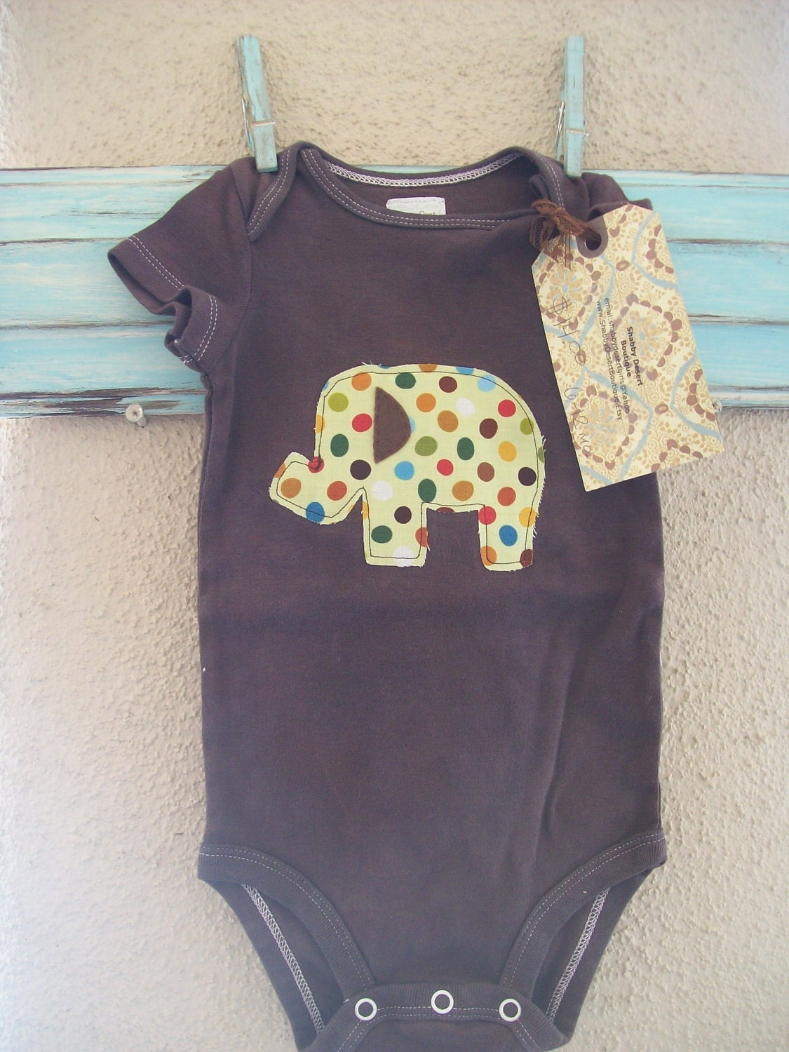 Baby boys brown mod elephant applique ONESIE bodysuit 3-6 months available