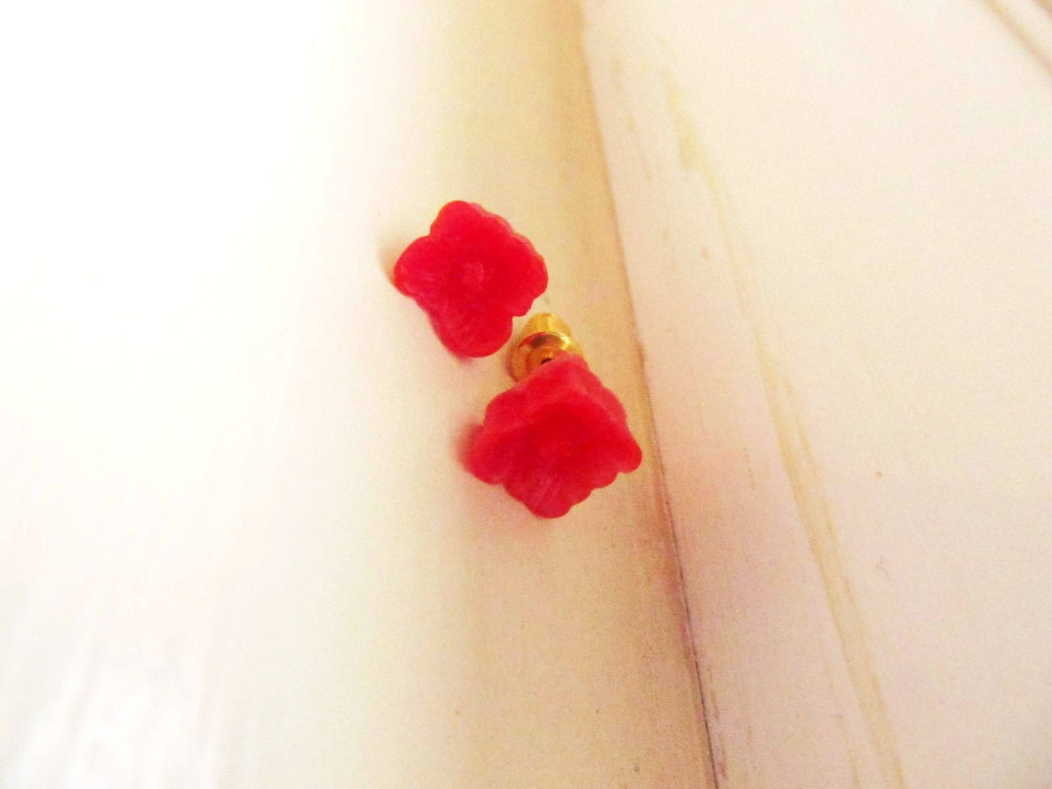 Red Flower stud earrings-Little Tiny resin flower Post earrings