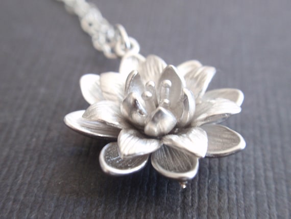 Flower Sterling Silver Necklace-simple everyday jewelry- Bridesmaid,Wife, Girlfriend, Mothers Gift Idea