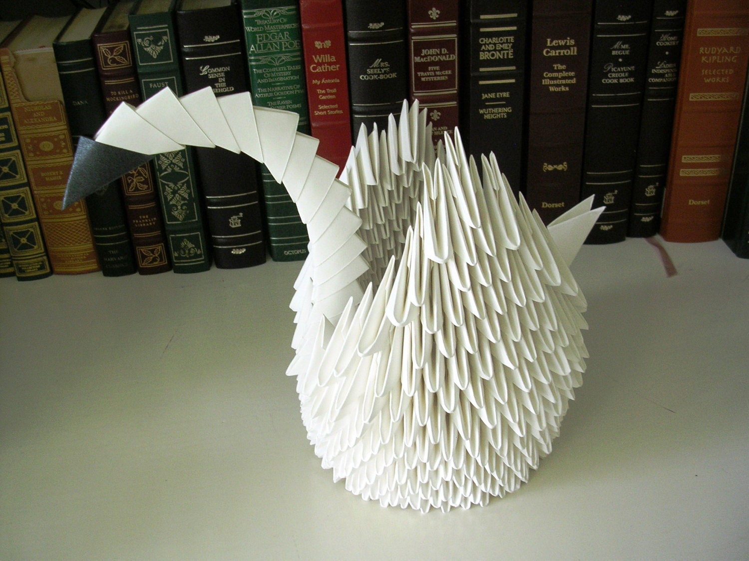 Origami Swan - Modular Origami Decoration