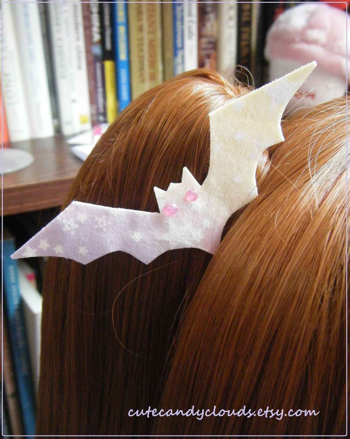 Cute starry bat hair clips (set of 2)