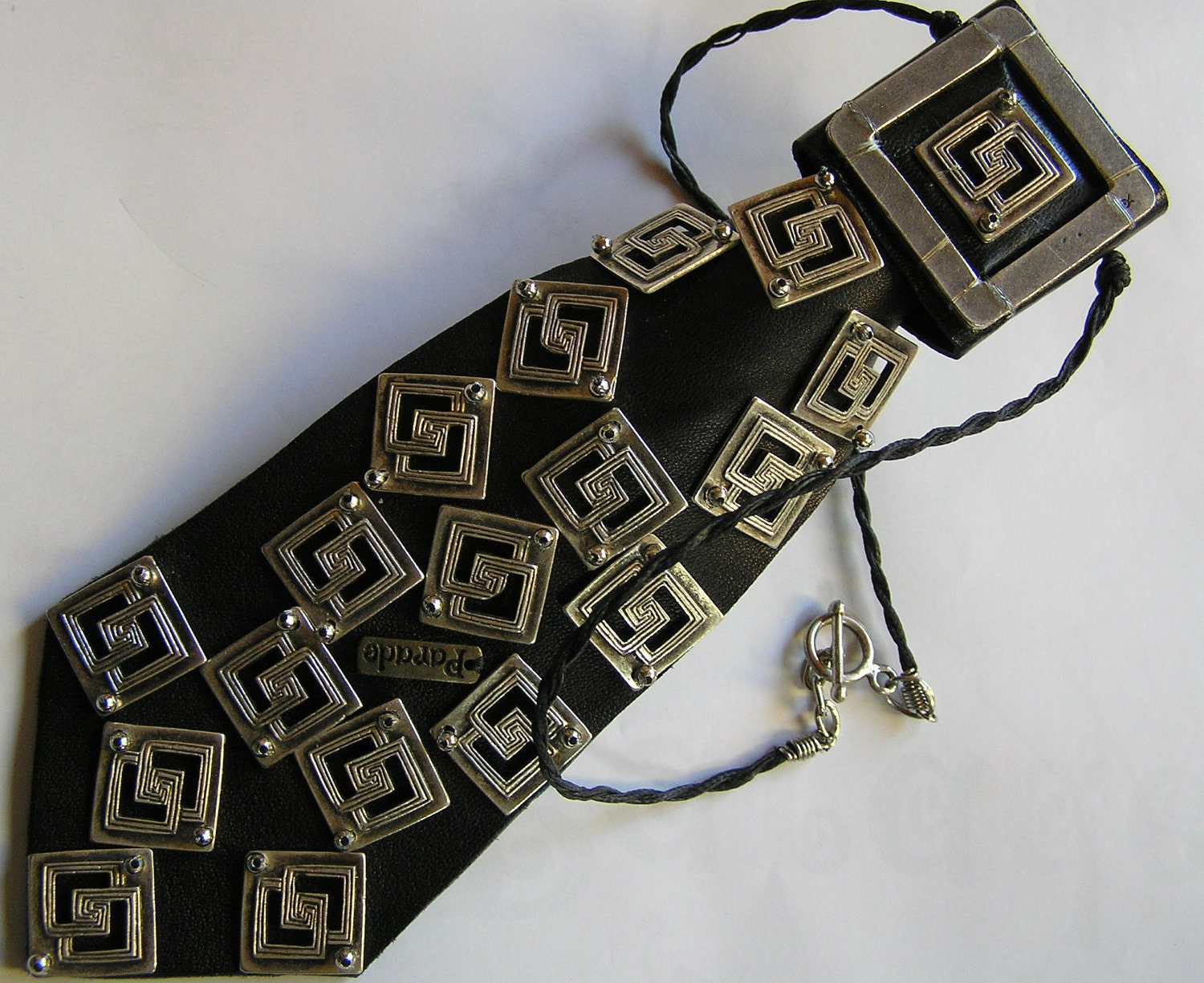 EXTRAVAGANT Men's Necktie - Necklace handmade of black cow leather