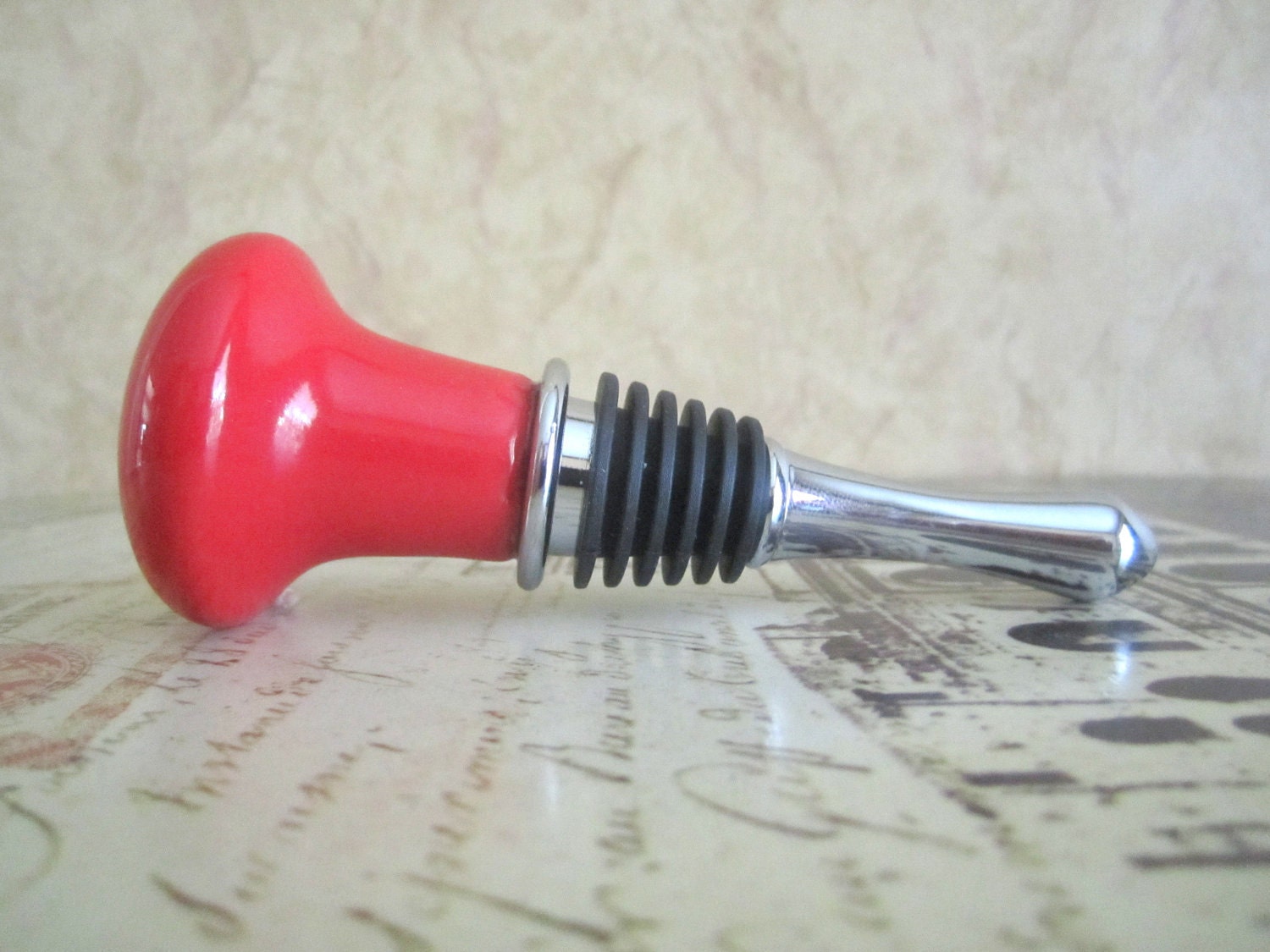Wine Bottle Stopper - Red Fleur De Lis Wine Stopper