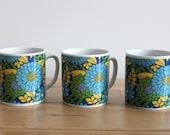Retro Mugs with Royal Blue, Yellow and Bright Green Flower Design - White Japanese Ceramic Cups