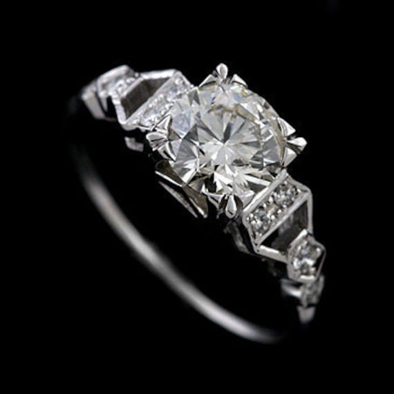 18K White Gold Old European Cut Diamond Art Deco Engagement Ring