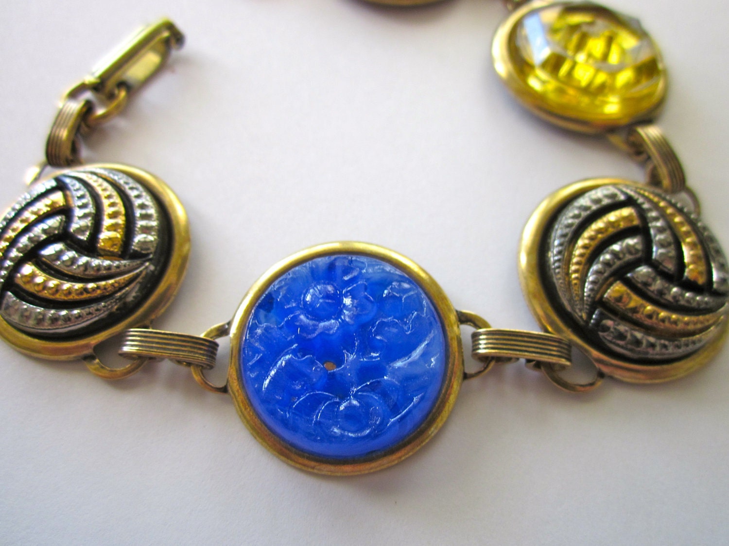 WATER POLO University California antique button bracelet, all glass buttons, blue & gold