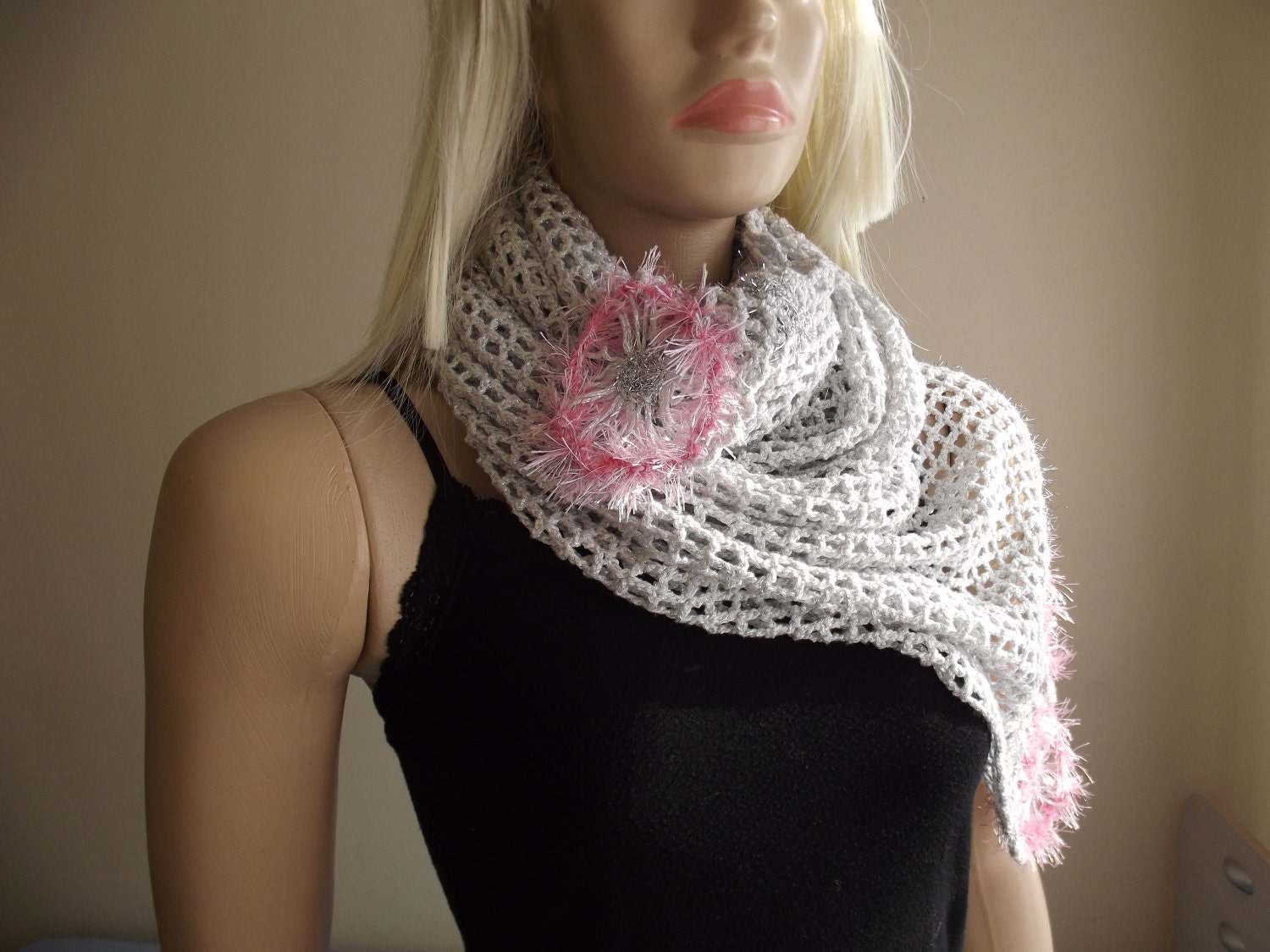 SILVER PEARL - CROCHET Shawl / Rectangular Shawl / Bridal Shawl / Wedding Shawl / Silver Shawl / Pink Flowers / Spring Shawl / Summer Shawl