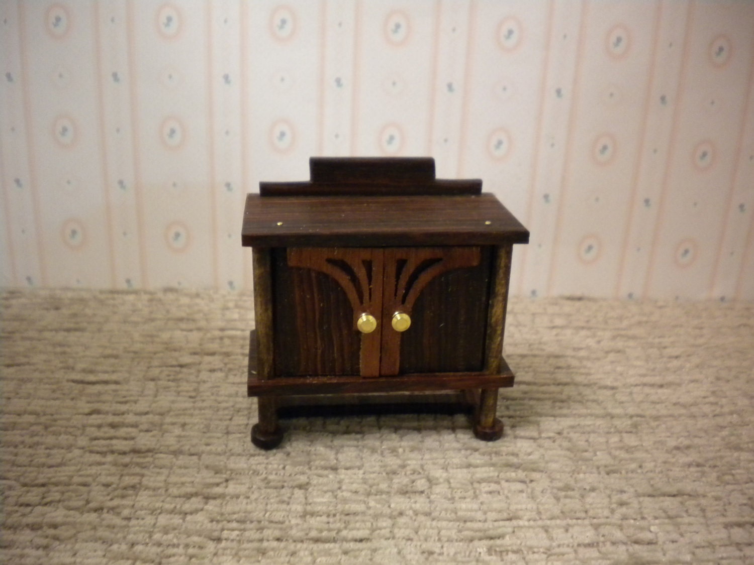 miniature cabinet in 1/12 scale