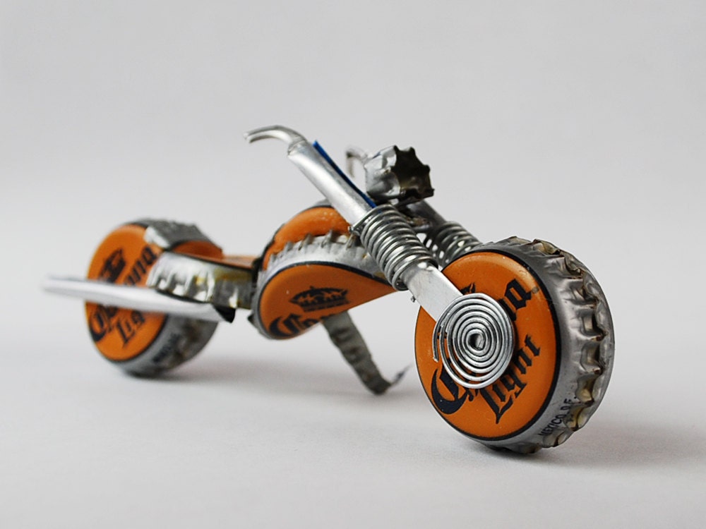Corona Light Redneck Chopper, purdy gift fer motorcycle lovers, made outta beer caps